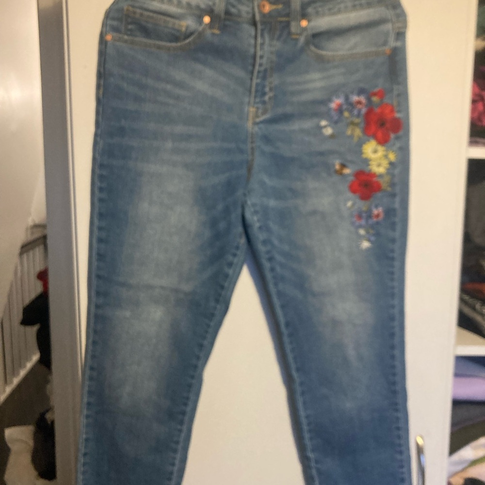 Highline Light Blue Women's Embroidered Floral Ankle Jeans High Waist size 28